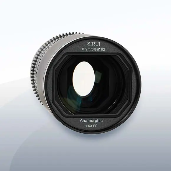 Sirui 75mm T2.9 1.6x Carbon Fiber Anamorphic (Blue Flare) Canon RF Objektiv Vermietung 4