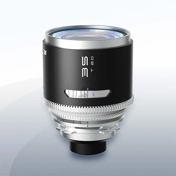 Blazar Mantis 35mm T2 1.33X Anamorphic Amber Flare PL Objektiv Vermietung 2