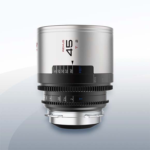Blazar Remus 45mm T2 1.5X Anamorphic Silver Flare PL Objektiv Vermietung 1